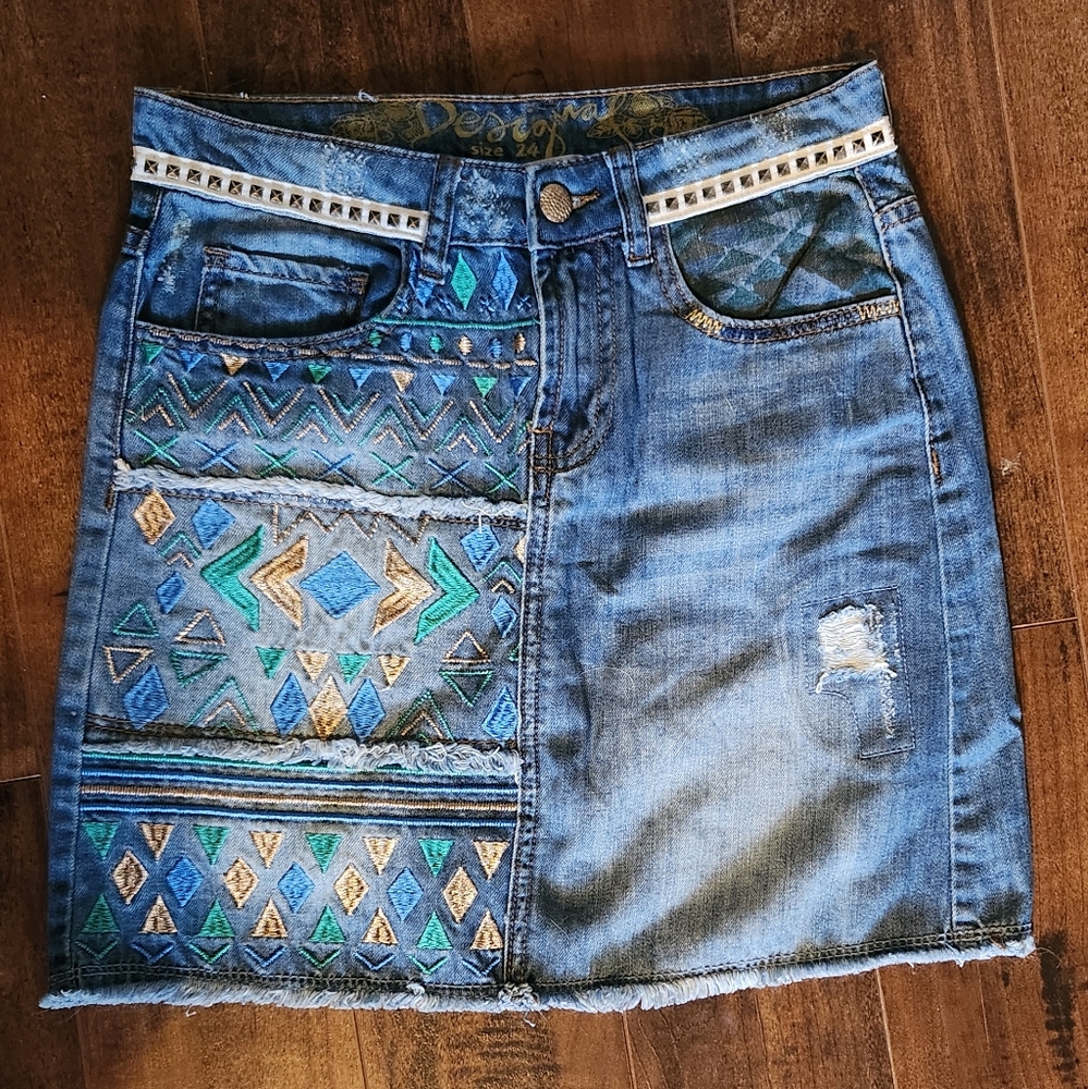 BOGO Desigual embroidered jeans skirt, 24